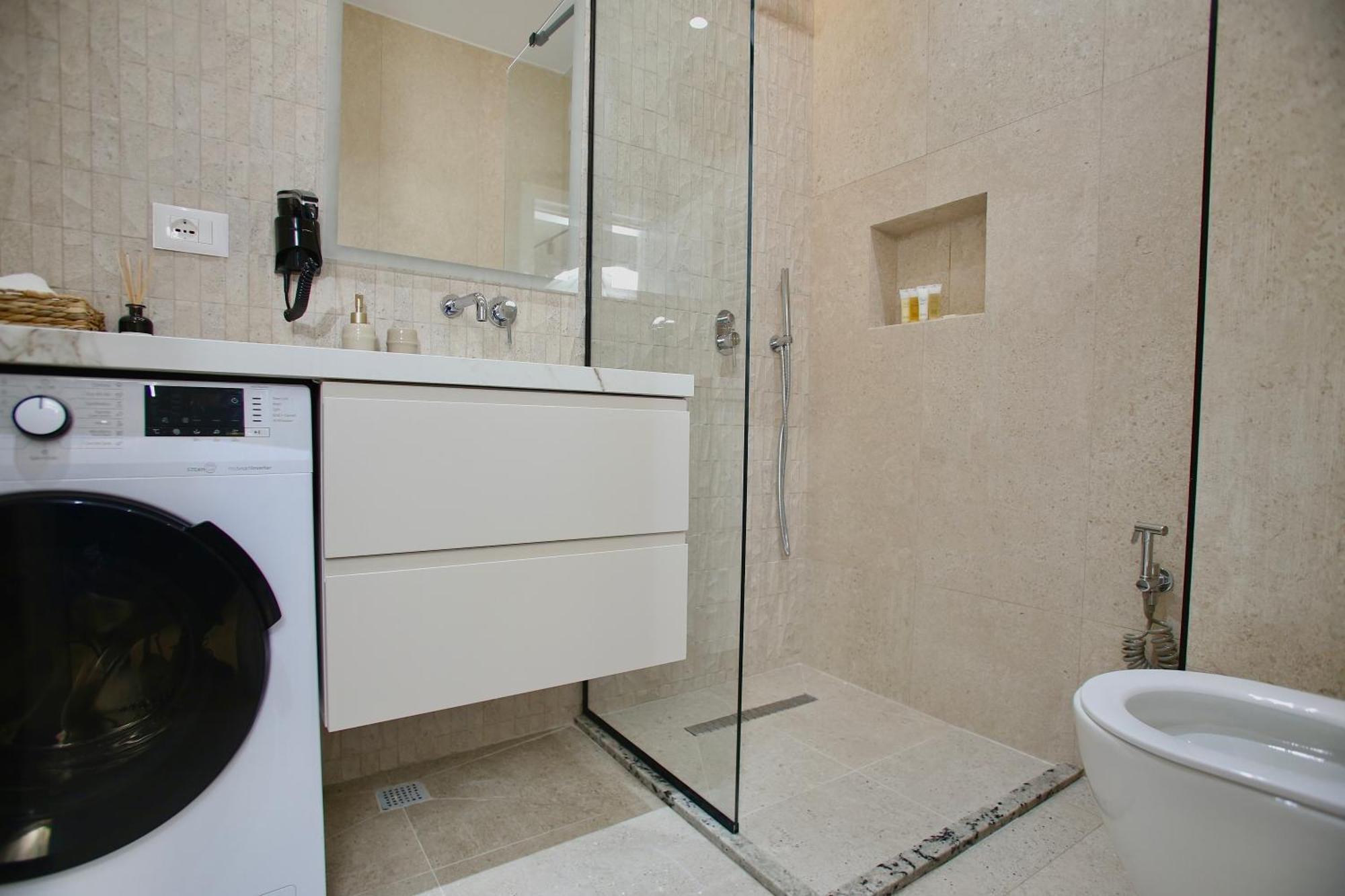 Luxurious Dreamy Seaview Apartment Дуррес Экстерьер фото