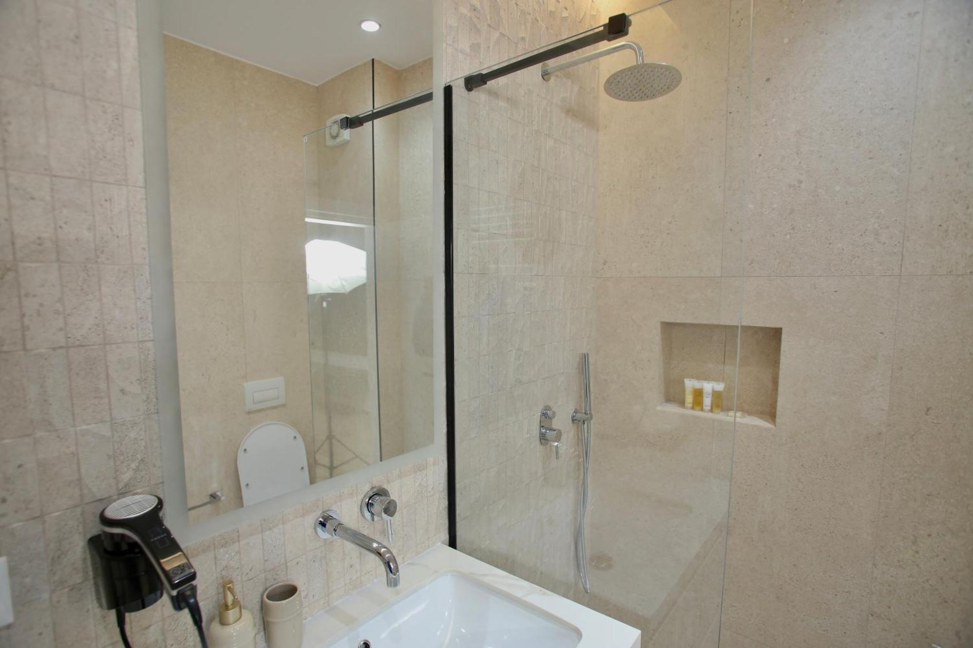 Luxurious Dreamy Seaview Apartment Дуррес Экстерьер фото